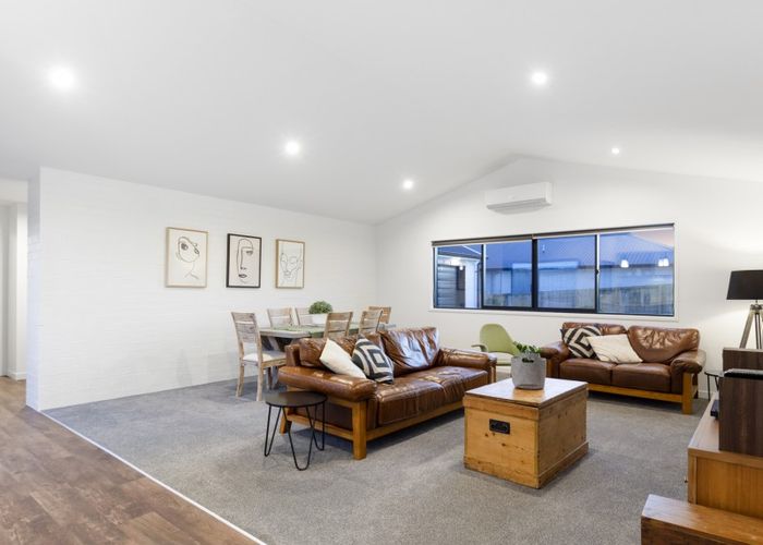  at 18 Okataina Street, Pyes Pa, Tauranga