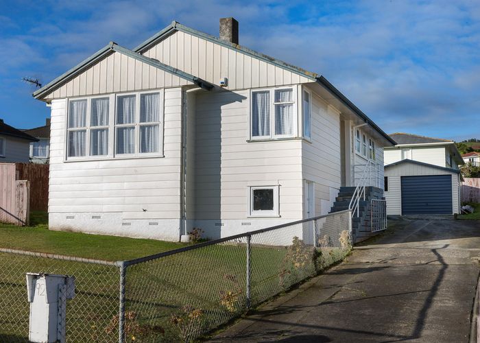  at 192 Warspite Avenue, Waitangirua, Porirua