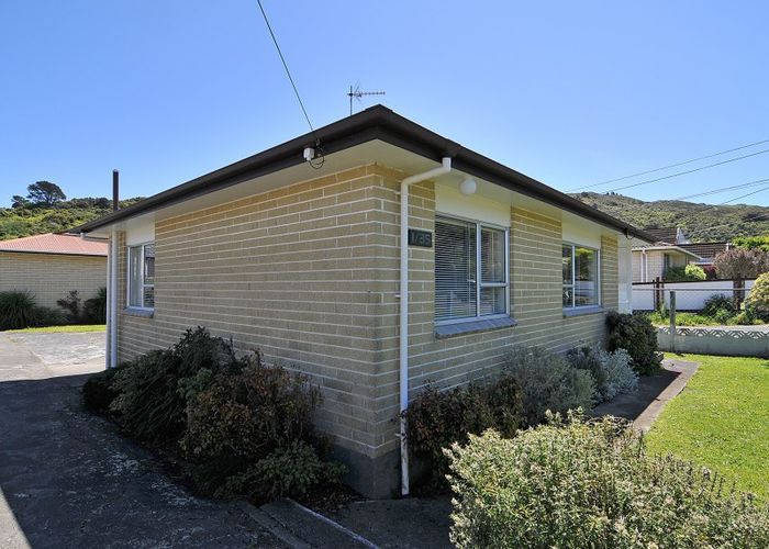  at 1/35 Parkvale Road, Karori, Wellington
