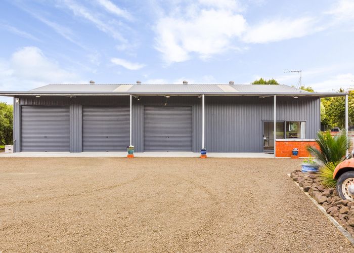  at 32B Koraha Road, Kumeu