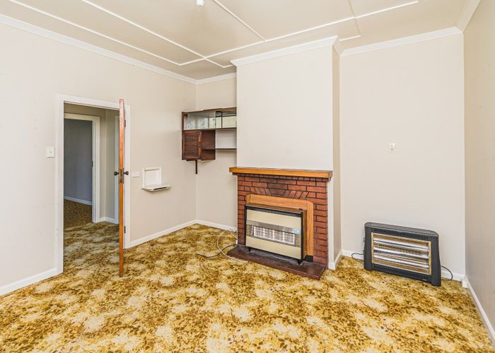  at 19 Hutchison Crescent, Durie Hill, Whanganui