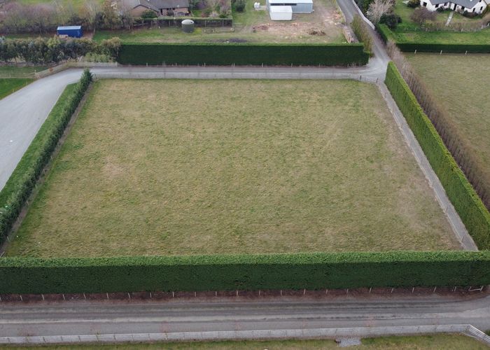  at 2 Rosedale Lane, Newland, Ashburton