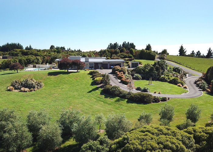 at 193 Kina Peninsula Road, Tasman