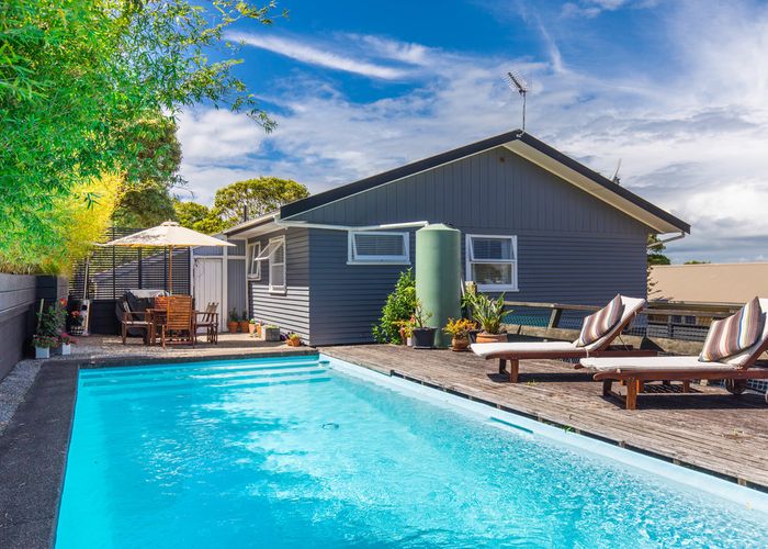  at 43 Strong Street, Saint Johns, Auckland