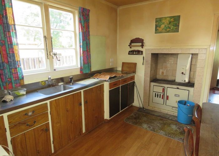  at 3138 State Highway 69, Inangahua