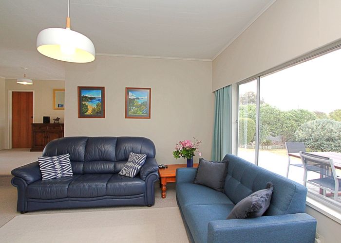  at 2 O'Connell Road, Bay View, Napier