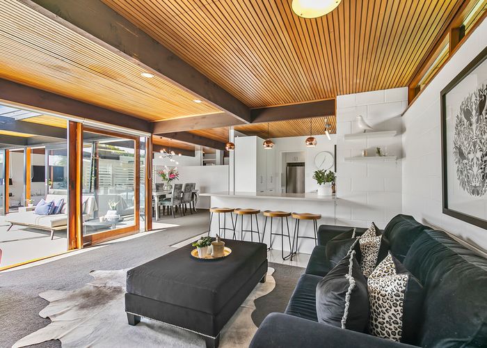  at 16 Archdall Street, Meadowbank, Auckland