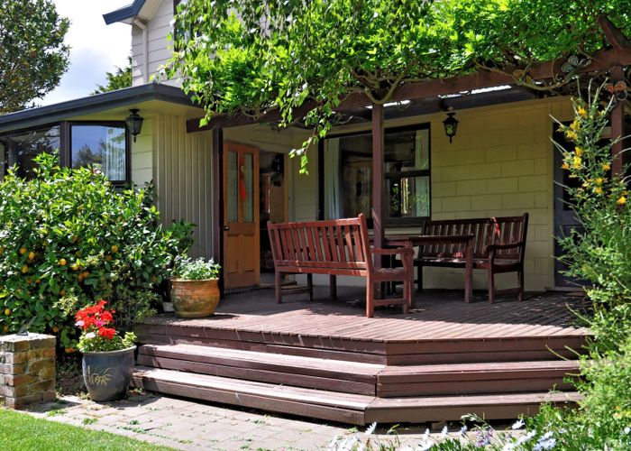  at 276 Hendersons Road, Hoon Hay, Christchurch