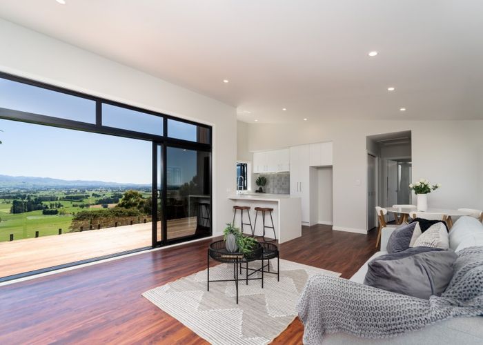  at 4 Airstrip Ridge, Parkvale