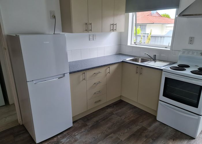  at 4/75 Hills Road, Edgeware, Christchurch