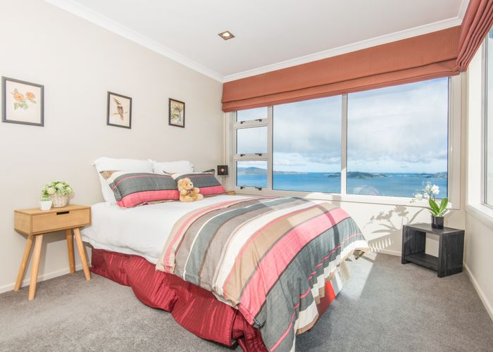  at 26 Bennett Grove, Newlands, Wellington