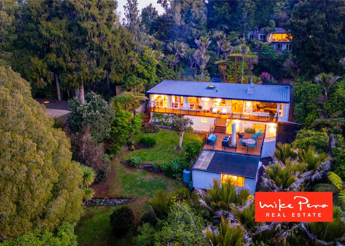  at 258 Shaw Road, Titirangi, Auckland