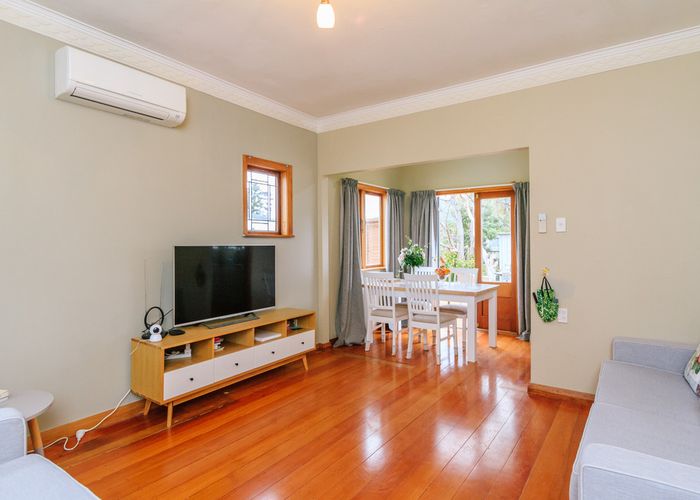  at 1/6 Pitt Street, Moera, Lower Hutt
