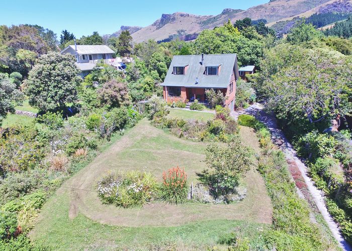  at 106 Main Road, Lyttelton