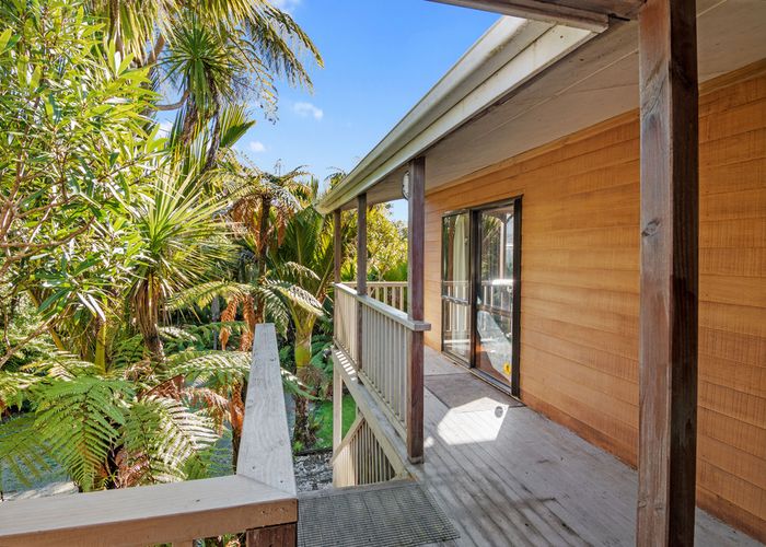  at 14 Hartmount Place, Te Miko