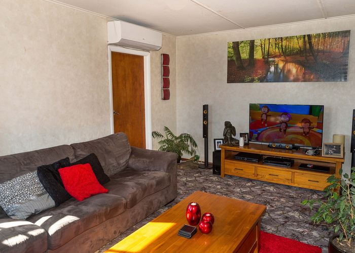  at 7 Morere Street, Titahi Bay, Porirua