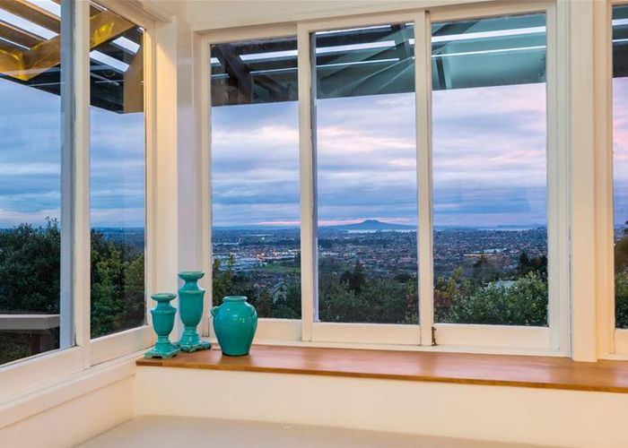  at 104 Point View Drive, East Tamaki Heights, Auckland