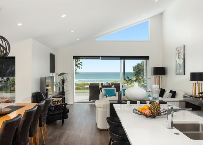  at 173 Marine Parade, Mount Maunganui