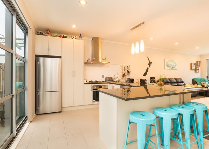  at 42 Kauri Drive, Takanini, Auckland