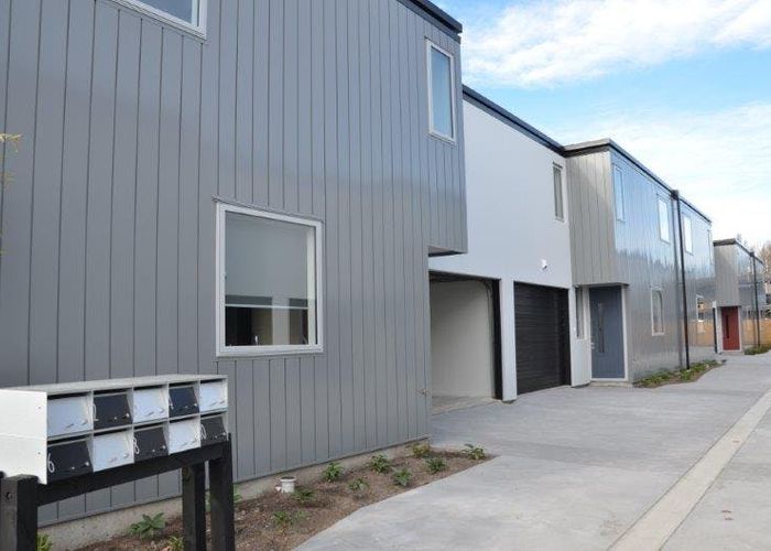  at 1/206 Salisbury Street, Christchurch Central, Christchurch