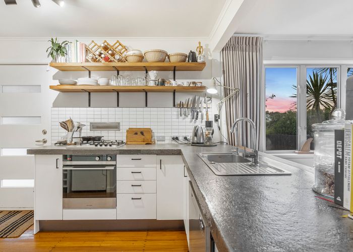  at 1/18 Shirley Road, Grey Lynn, Auckland