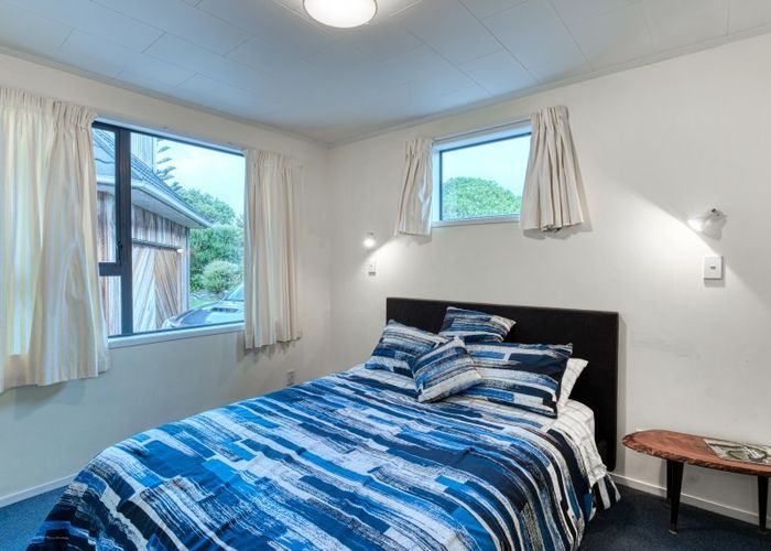  at 17 Oratia Street, Waikanae Beach, Waikanae
