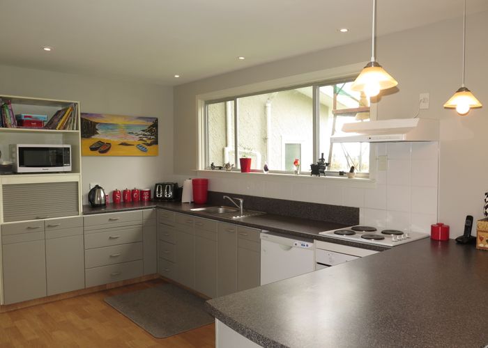  at 285 Pleasant Point Highway, Levels