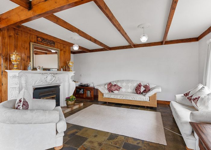  at 17 FERNDALE DRIVE, Kawakawa Bay, Auckland