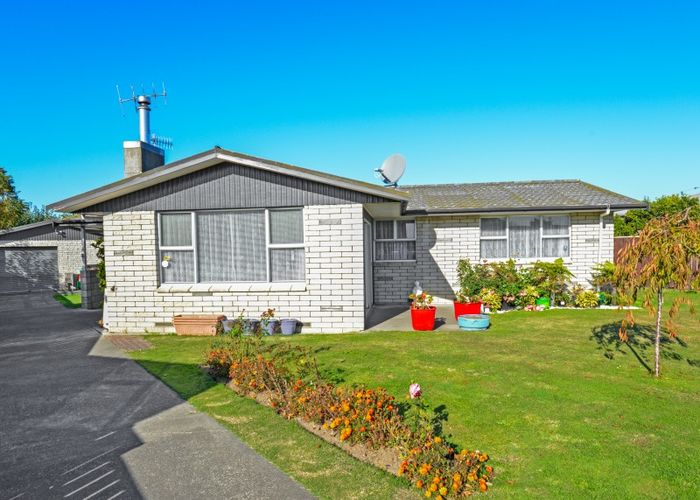  at 74 Folkestone Drive, Flaxmere, Hastings