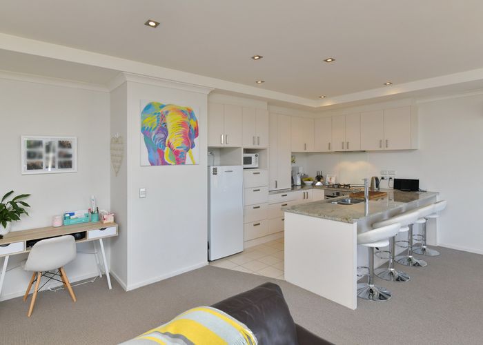  at 42 Country Club Terrace, Northwood, Christchurch