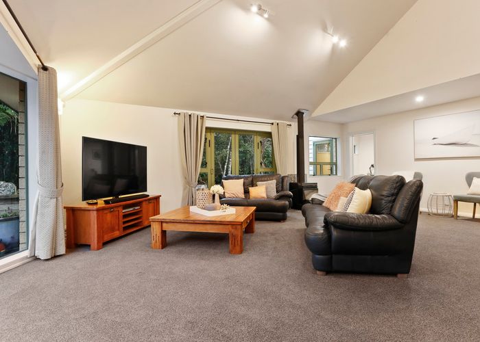  at 33/31 Turanga Road, Henderson Valley, Auckland