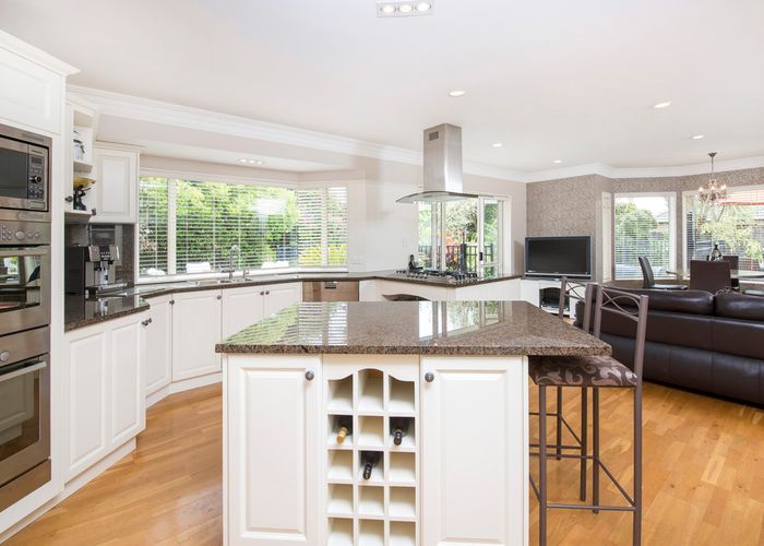  at 20 Jane Eyre Drive, Somerville, Auckland