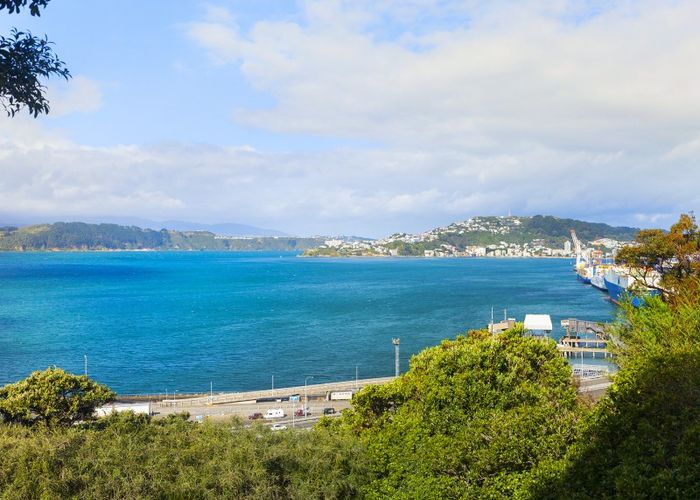  at 152 Barnard Street, Wadestown, Wellington