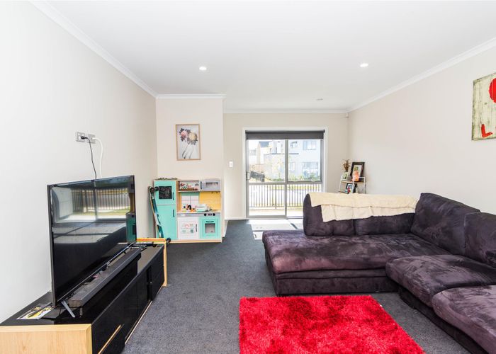  at 65 Tennille Street, Flagstaff, Hamilton