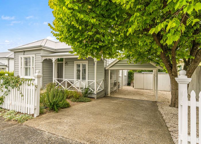  at 12 Cambria Road, Devonport, Auckland