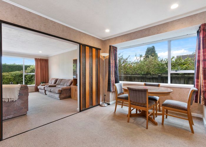  at 493 Avonhead Road, Avonhead, Christchurch