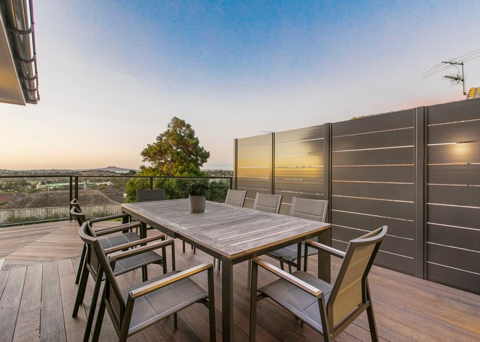  at 7 Pitlochry Place, Highland Park, Auckland
