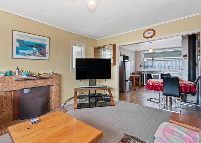  at 216 Wainoni Road, Avondale, Christchurch