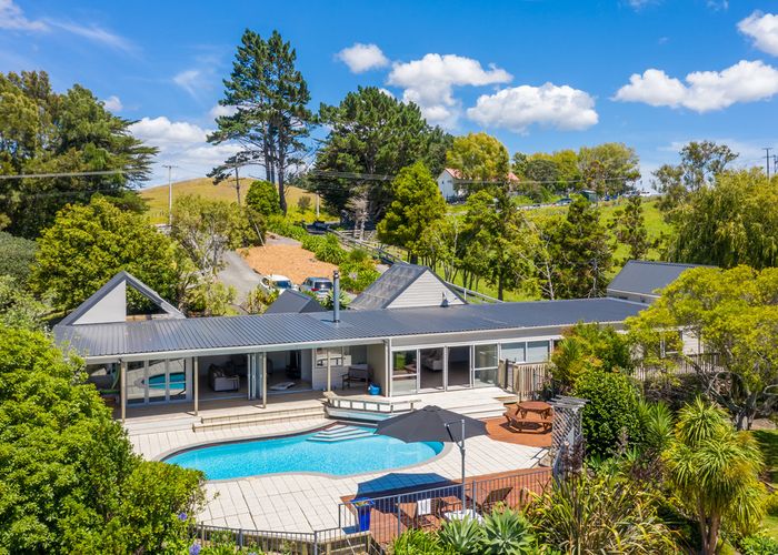  at 11 Spur Road, Stillwater, Silverdale