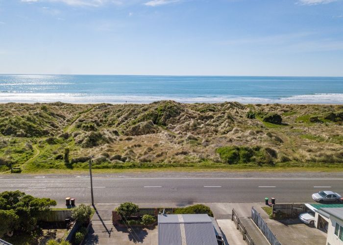 at 464 Marine Parade, South New Brighton, Christchurch