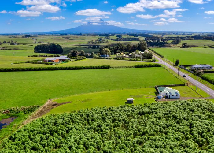  at 253 Mawhitiwhiti Road, Hawera