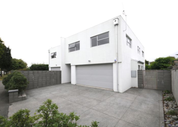  at 2/35 Mathesons Road, Phillipstown, Christchurch