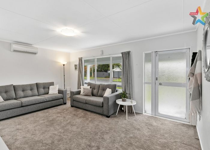  at 1/37 Owen Street, Belmont, Lower Hutt