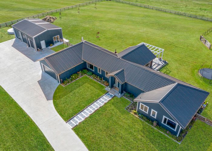 at 6 Diane Place, Te Kowhai, Hamilton