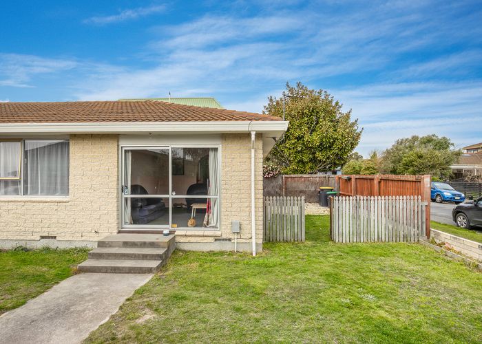  at 1/3 Binstead Place, Avondale, Christchurch