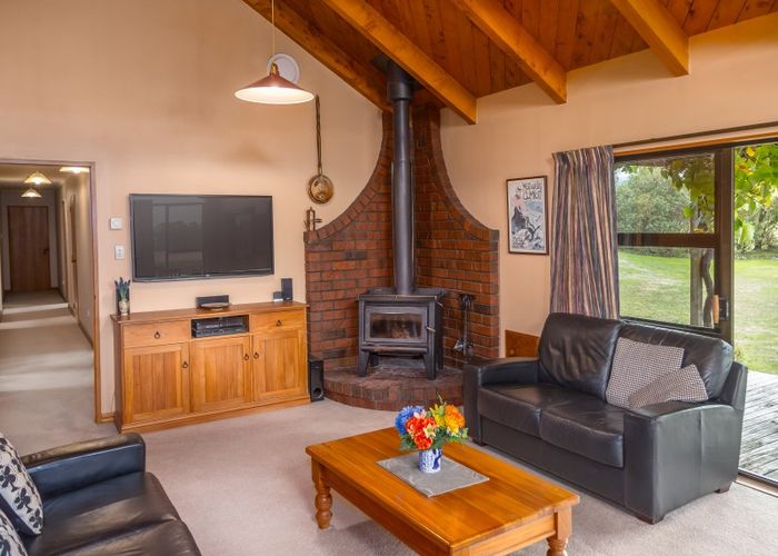  at 18 Evans Road, Upper Plain, Masterton