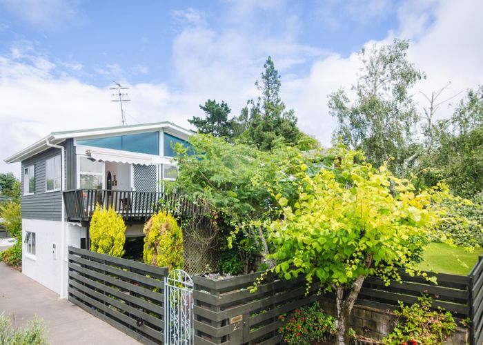  at 25 Cotton Street, Saint Johns, Auckland