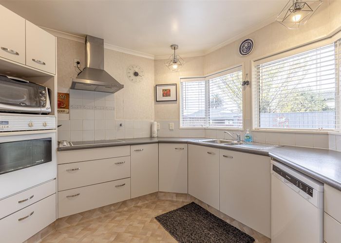  at 9A Stewart Crescent, Hokowhitu, Palmerston North