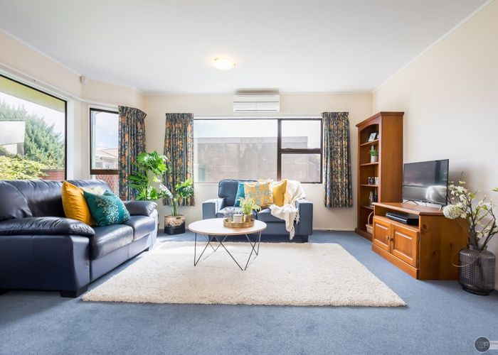  at 2/71 Walters Street, Avalon, Lower Hutt