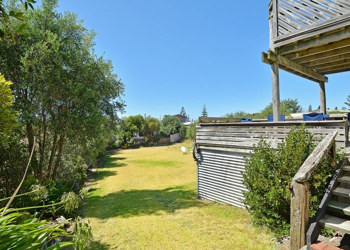  at 59 Pinedale Crescent, Riversdale Beach